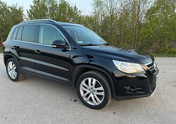 Volkswagen Tiguan cena 34500 przebieg: 330000, rok produkcji 2008 z Kisielice małe 529